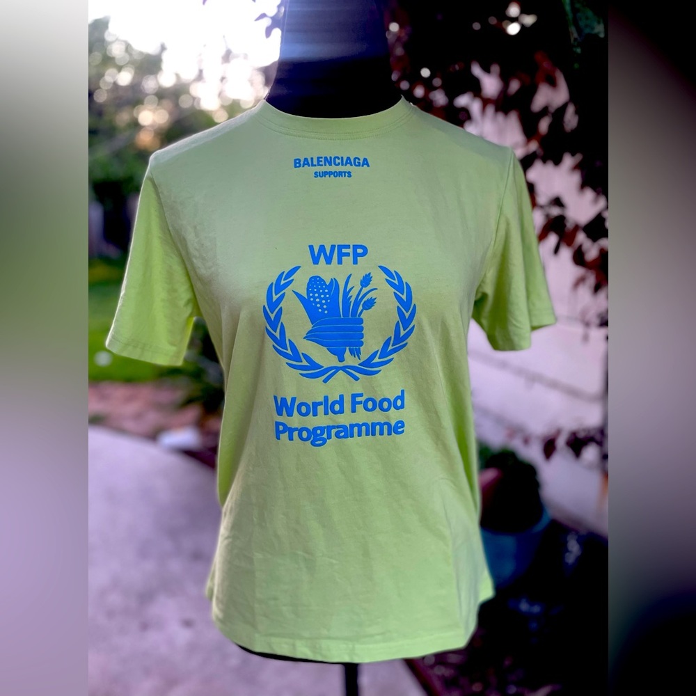 BALENCIAGA WORLD FOOD PROGRAMME T-SHIRT size small